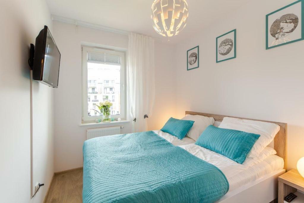 Apartamenty Familijne- Os Feniks โควอบเซก ภายนอก รูปภาพ